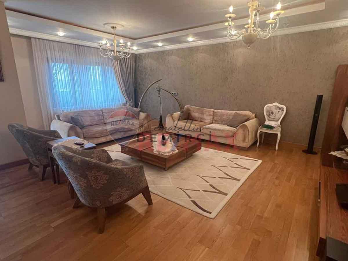 BİZİM TEPE VİLLALARI BAŞAKŞEHİR