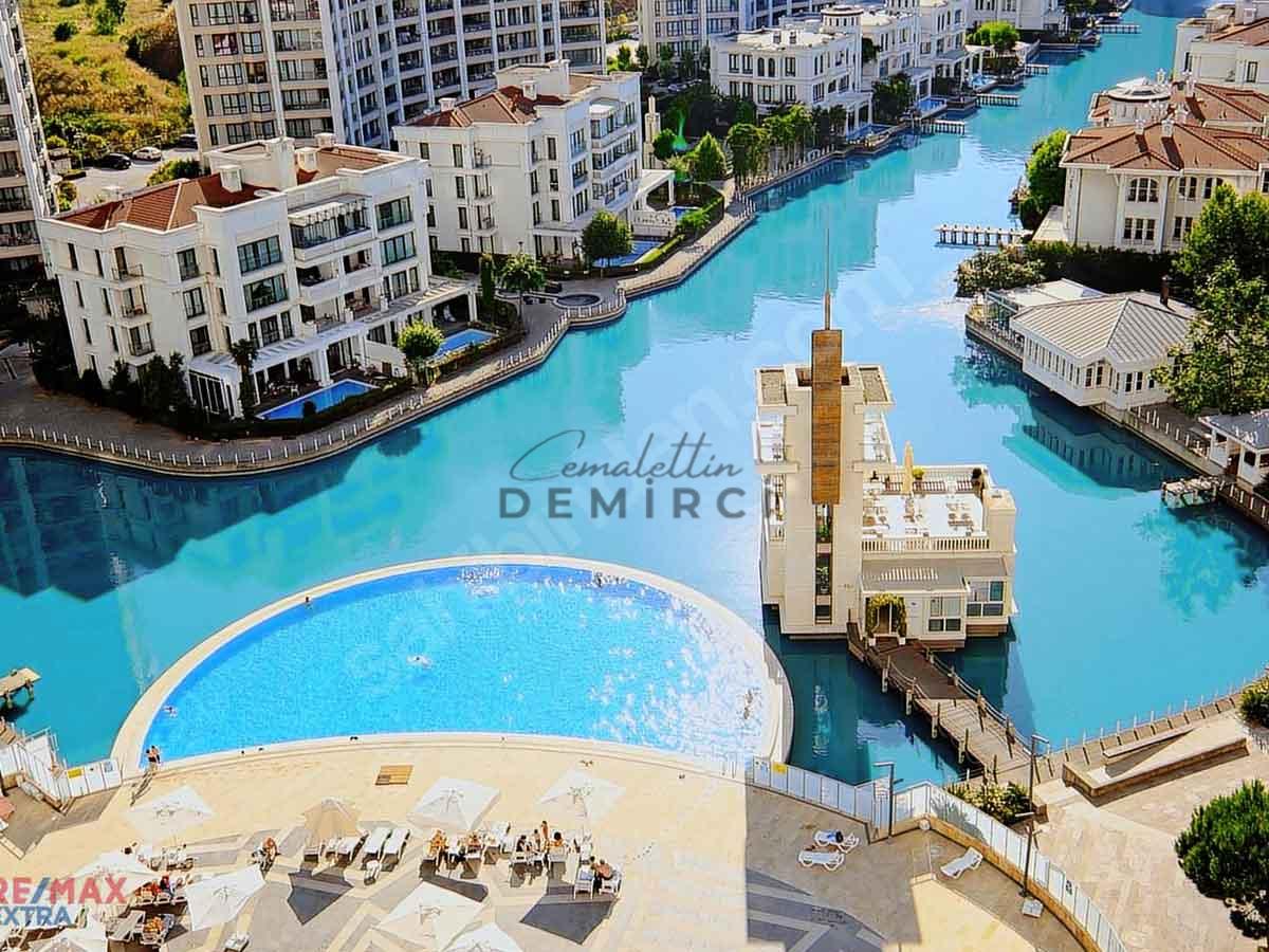 İSTANBUL SARAYLARI SATILIK 2+1 BOŞ DAİRE