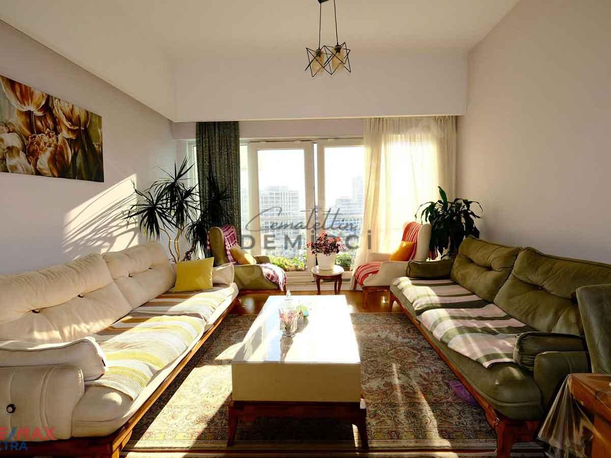 İSTANBUL SARAYLARI BÜYÜK TİP SATILIK 2+1 DAİRE