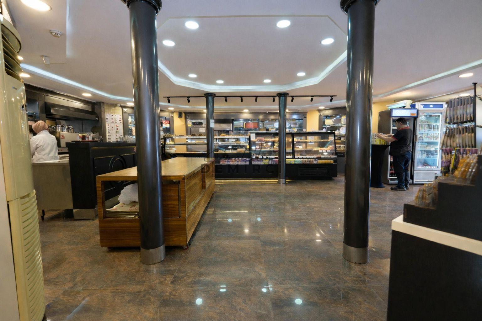 BAŞAKŞEHİR MERKEZDE MÜSTAKİL SATILIK İŞ YERİ KURUMSAL KİRACILI