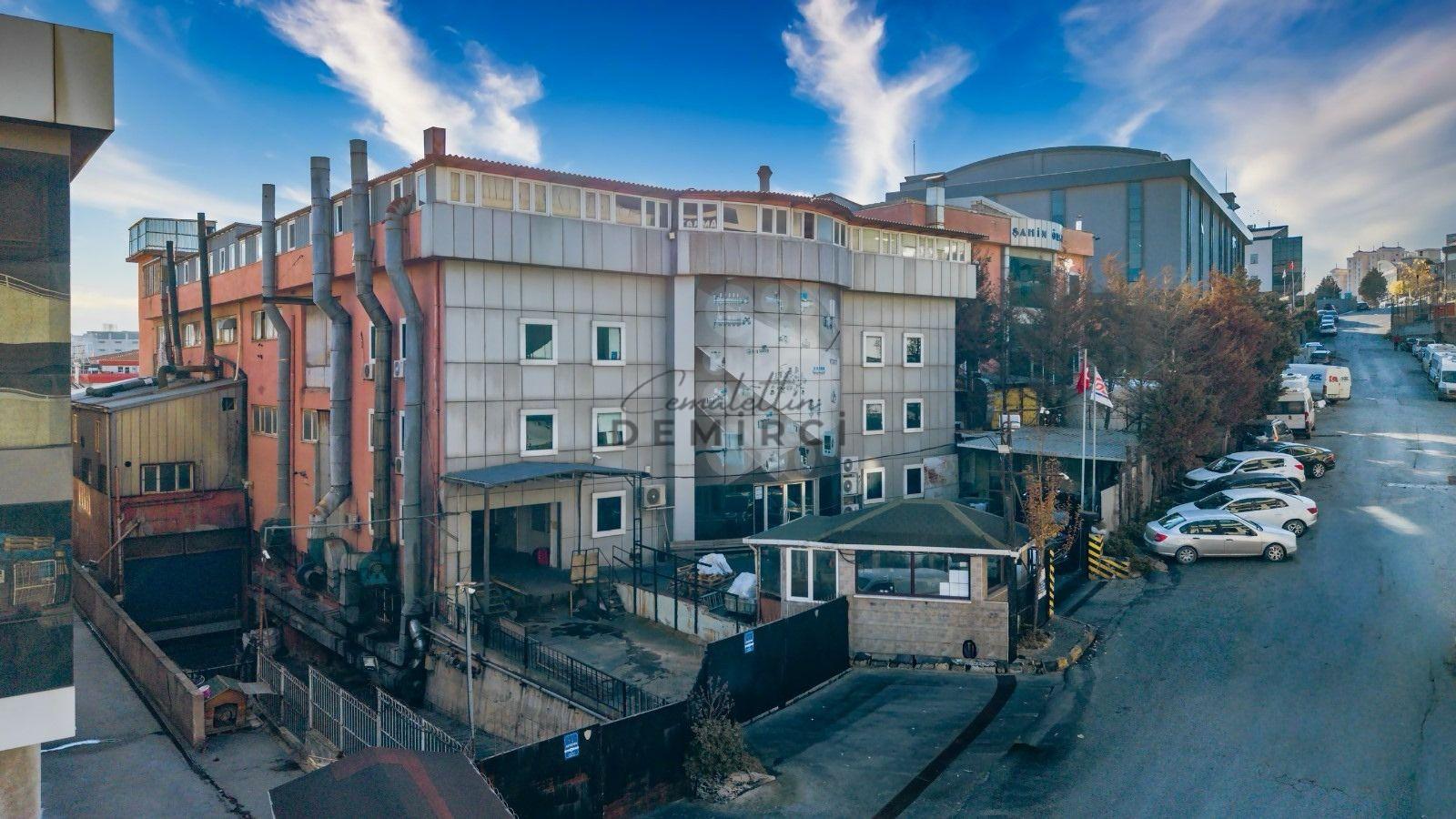 ESENYURT AKÇABURGAZ 5600M2 FIRSAT SATILIK MÜSTAKİL FABRİKA