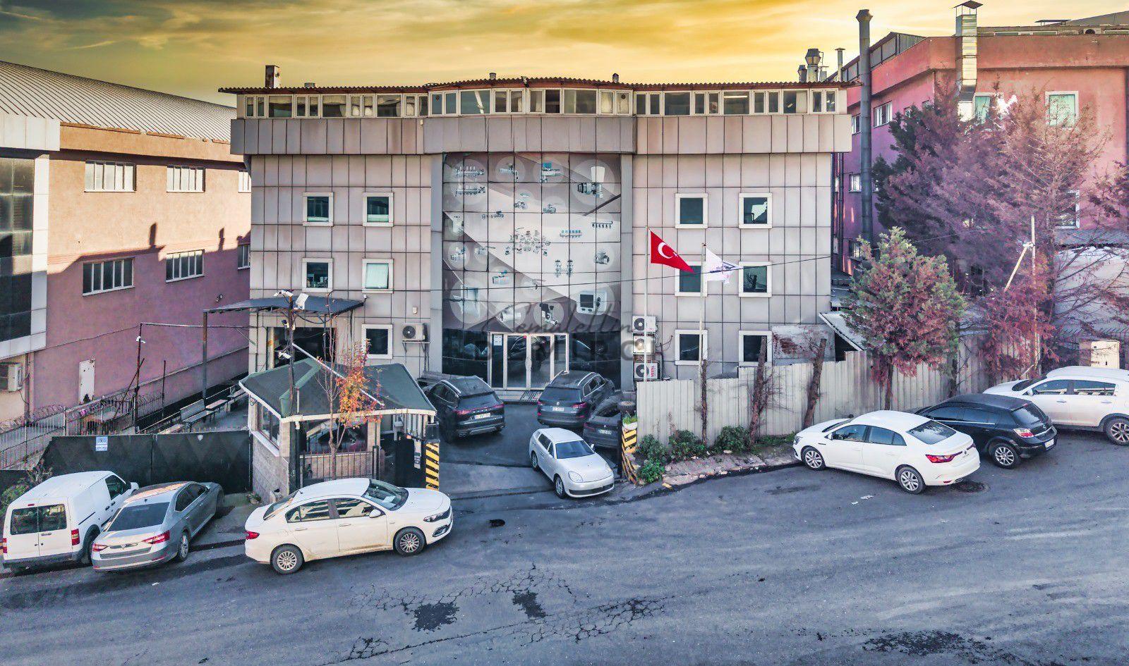 ESENYURT AKÇABURGAZ 5600M2 FIRSAT SATILIK MÜSTAKİL FABRİKA