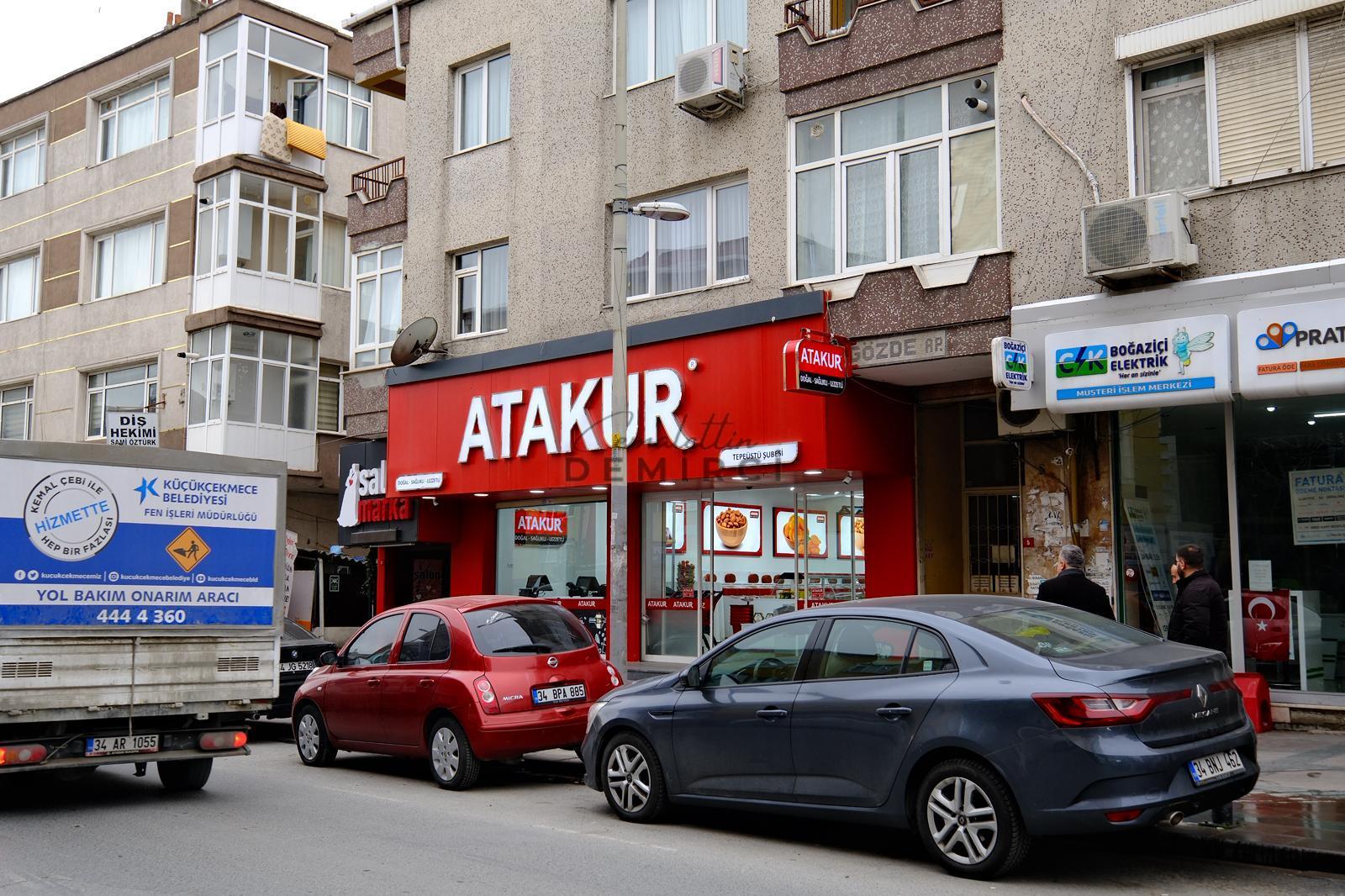 ANA CADDE ÜZERİ FIRSAT DEVREN KİRALIK HAZIR KURUYEMİŞ DÜKKANI