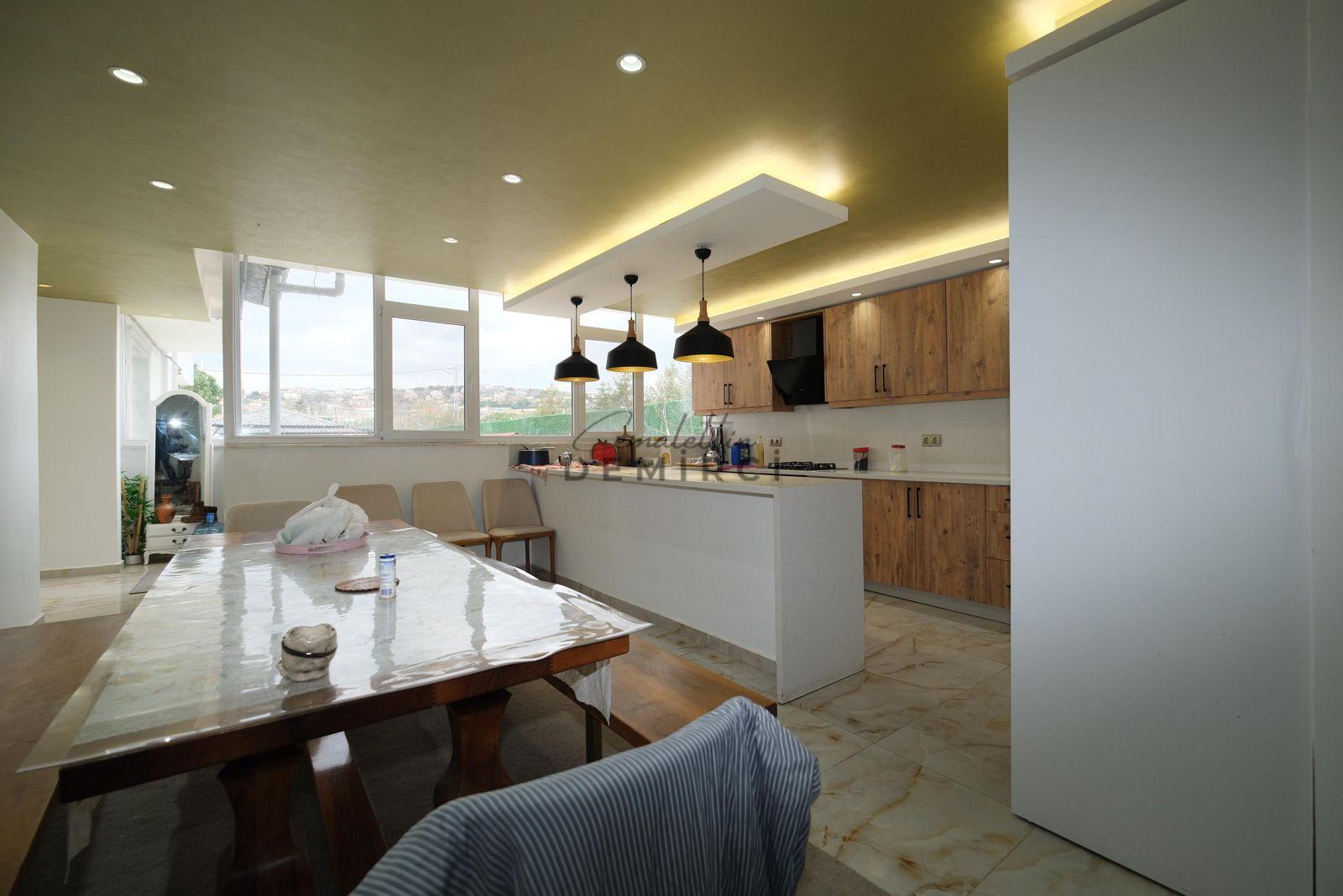 ÇATALCA OKLALI’DA DOĞA İÇERİSNDE LÜKS MÜSTAKİL VİLLA