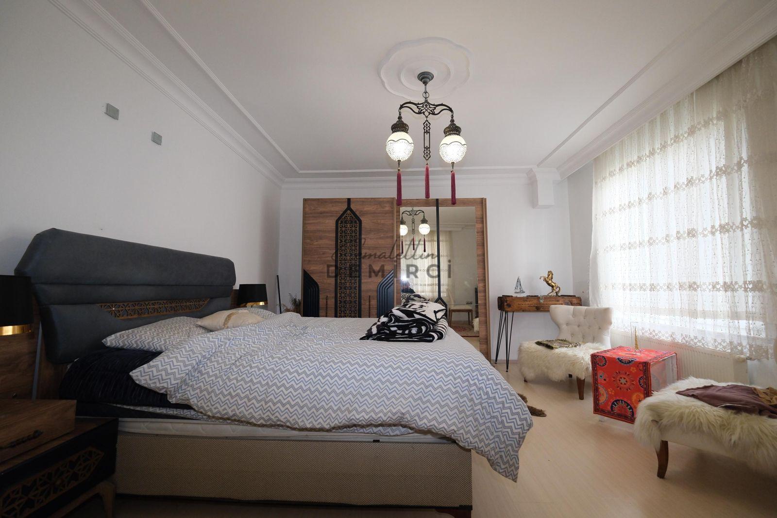 ÇATALCA OKLALI’DA DOĞA İÇERİSNDE LÜKS MÜSTAKİL VİLLA