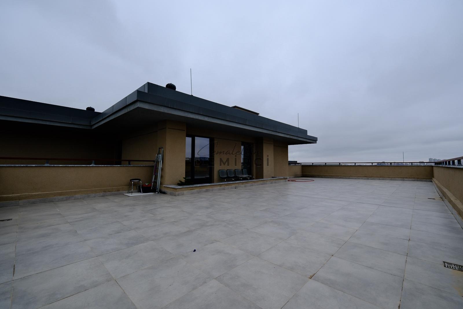 EMLAK KONUT VADİ EVLERİ 2 TADİLATLI SATILIK 4+1 120m2 TERASLI