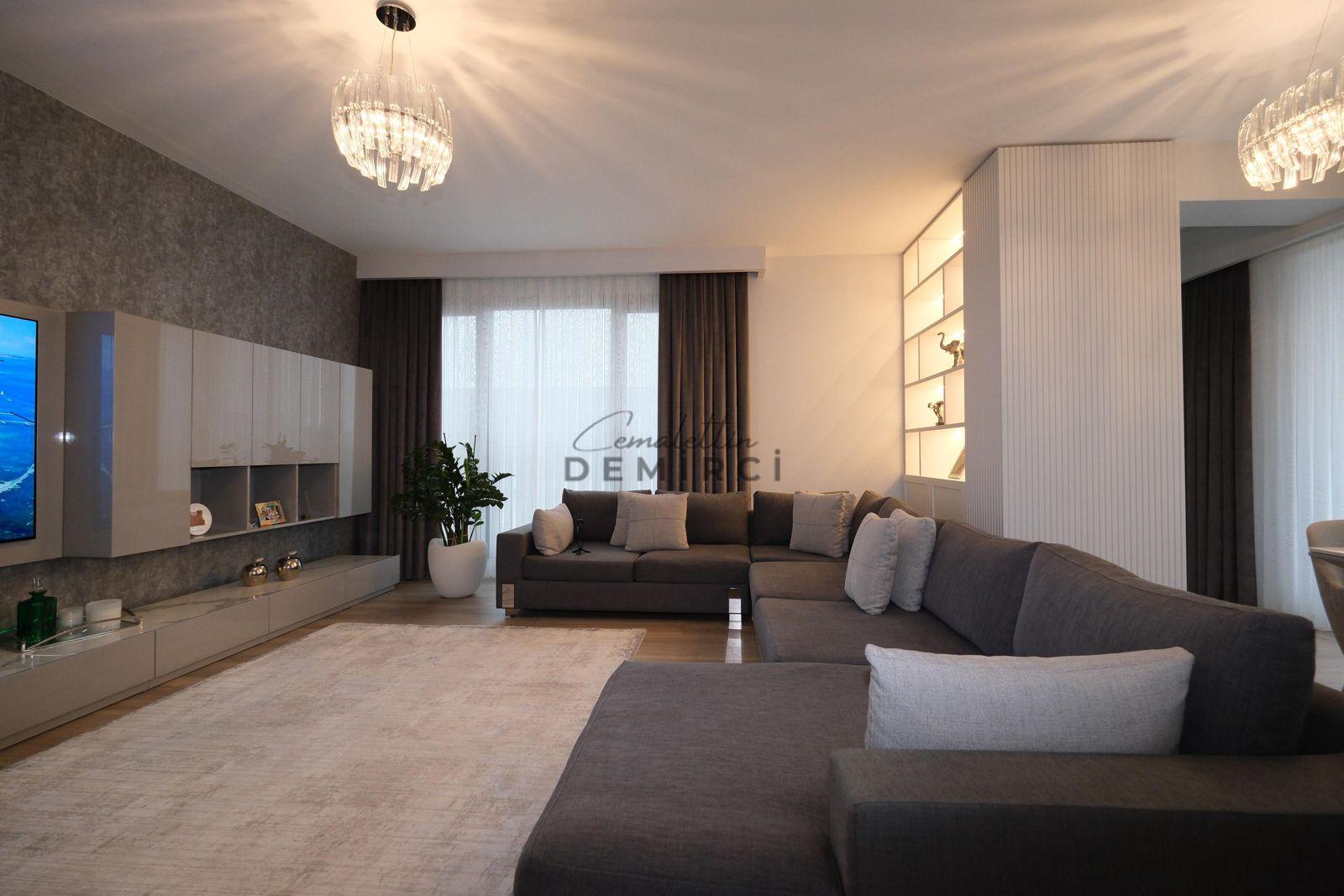 EMLAK KONUT VADİ EVLERİ 2 TADİLATLI SATILIK 4+1 120m2 TERASLI